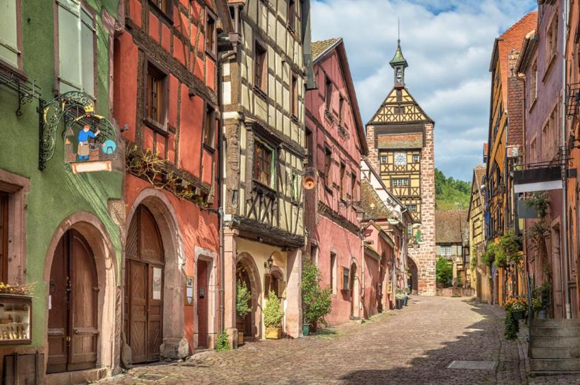 Bed and Breakfast Adrihof A Riquewihr, Cour De L'Abbaye D'Autrey Exterior foto