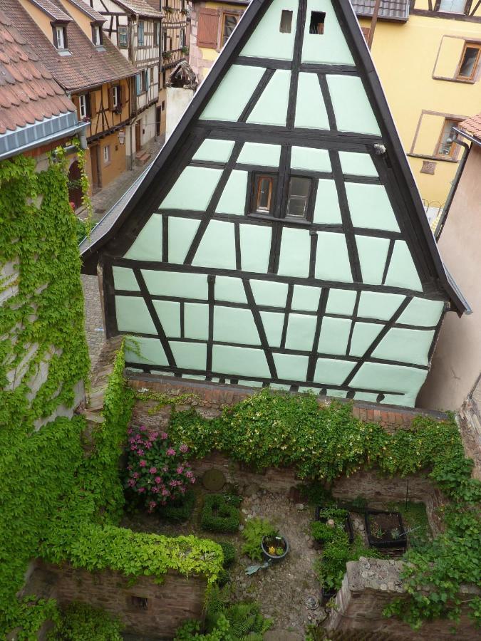 Bed and Breakfast Adrihof A Riquewihr, Cour De L'Abbaye D'Autrey Exterior foto