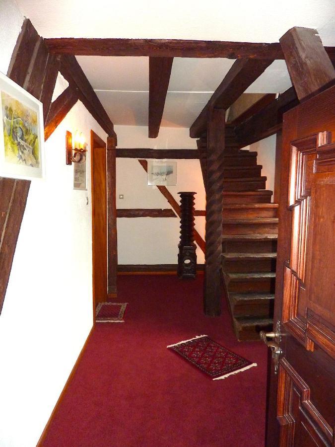 Bed and Breakfast Adrihof A Riquewihr, Cour De L'Abbaye D'Autrey Exterior foto
